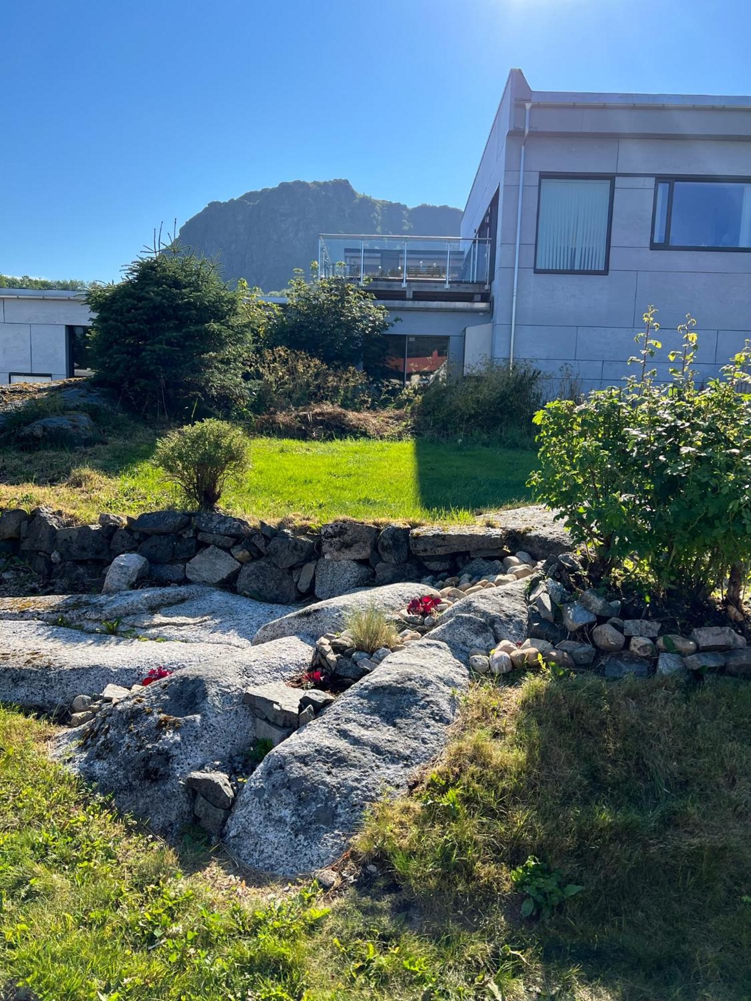 Lofotenapartmentone Stamsund Exterior foto